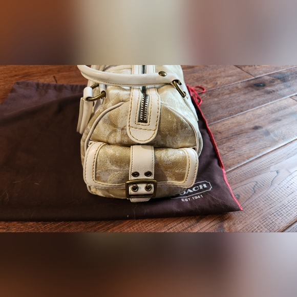 Beige Coach Sachel - Picture 3 of 6